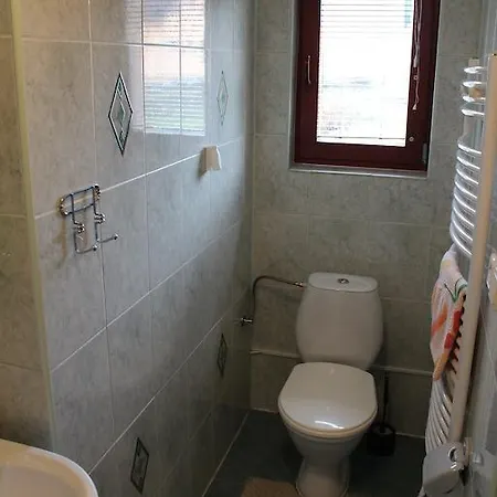 马尔科公寓 奥什恰德尼察