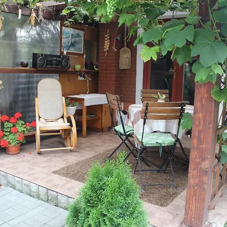 马尔科公寓 * 奥什恰德尼察